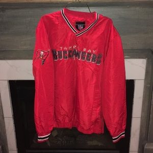 !Buccaneers pullover..